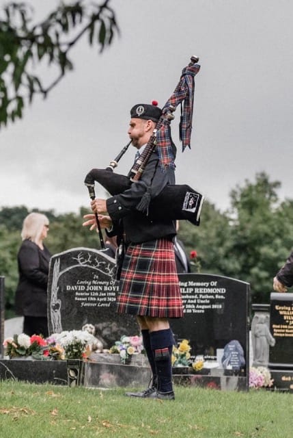 sheffield bagpiper